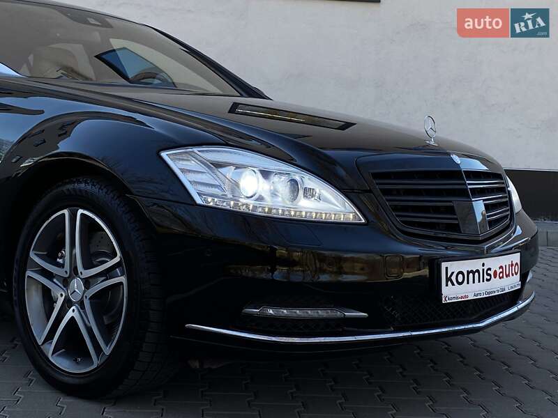 Седан Mercedes-Benz S-Class 2013 в Хмельницькому
