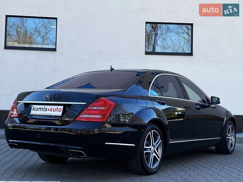 Седан Mercedes-Benz S-Class 2013 в Хмельницькому