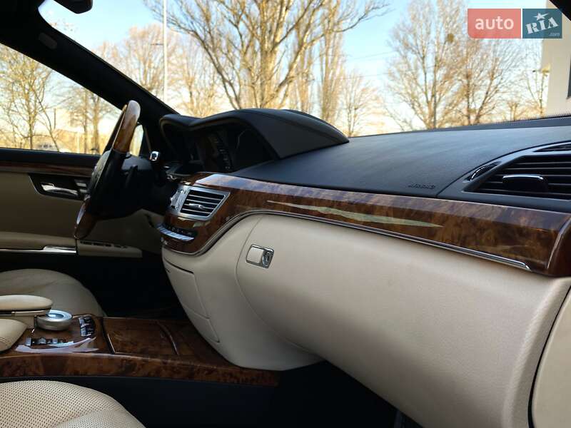 Седан Mercedes-Benz S-Class 2013 в Хмельницькому