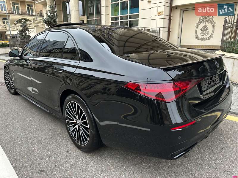 Седан Mercedes-Benz S-Class 2021 в 