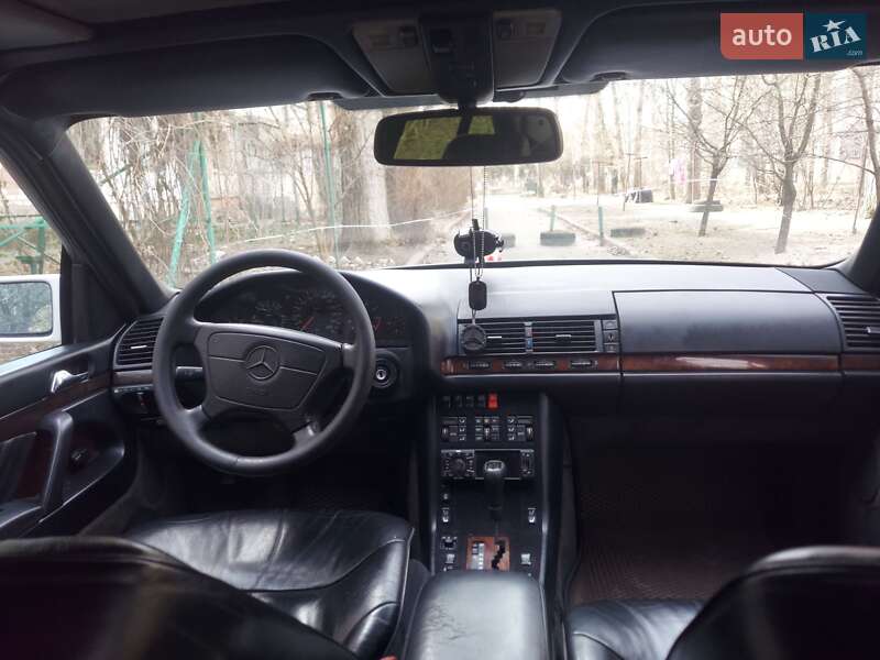 Седан Mercedes-Benz S-Class 1992 в Семенівці