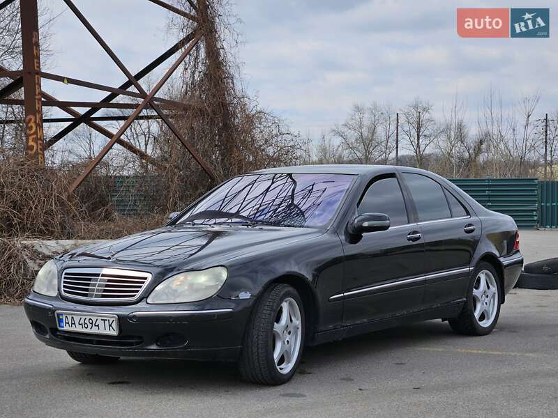 Mercedes-Benz S-Class 2001