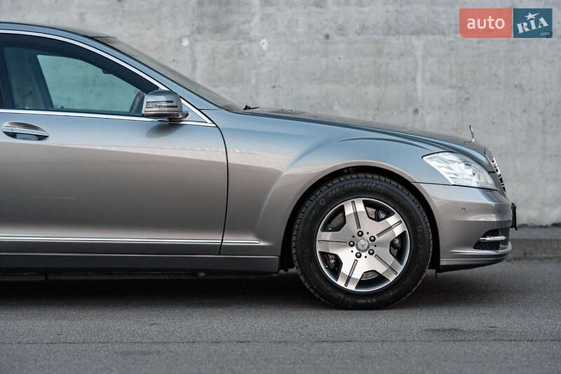 Седан Mercedes-Benz S-Class 2010 в Киеве
