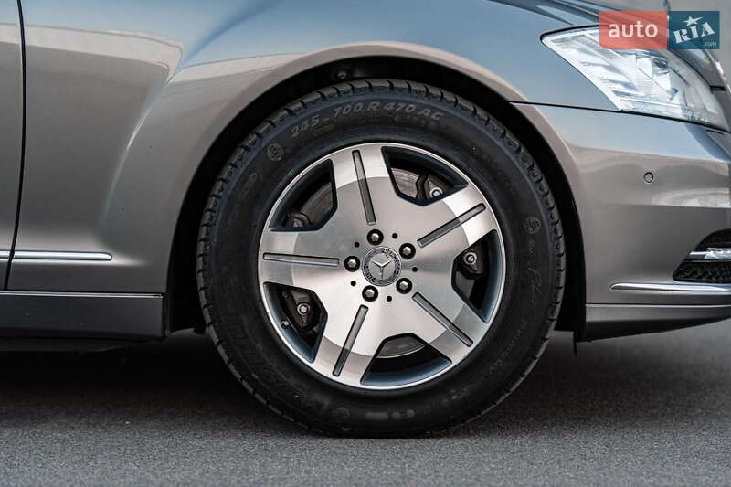 Седан Mercedes-Benz S-Class 2010 в Киеве