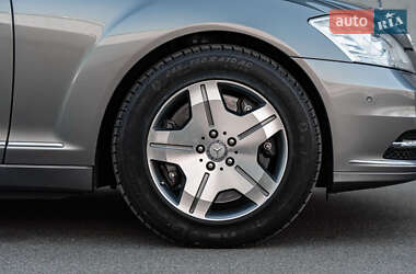 Седан Mercedes-Benz S-Class 2010 в 
