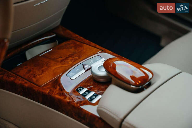 Седан Mercedes-Benz S-Class 2010 в Киеве