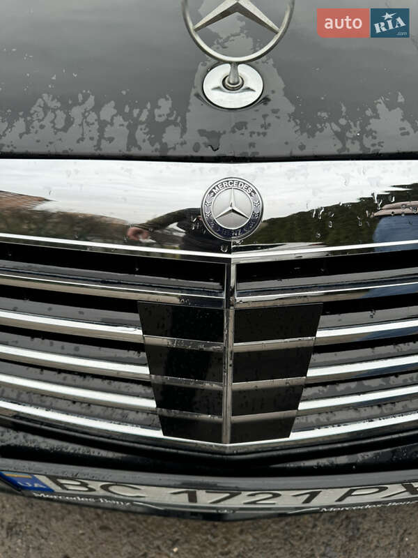 Седан Mercedes-Benz S-Class 2009 в Львові