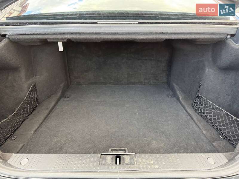 Седан Mercedes-Benz S-Class 2012 в Львове