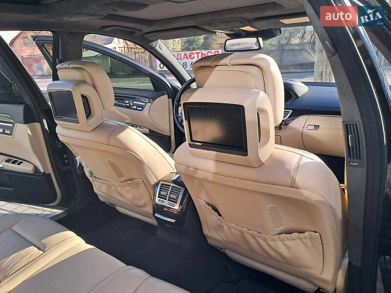 Седан Mercedes-Benz S-Class 2010 в Ивано-Франковске