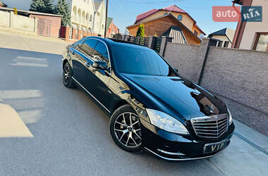 Седан Mercedes-Benz S-Class 2011 в 