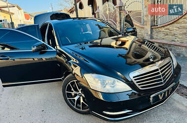 Седан Mercedes-Benz S-Class 2011 в 