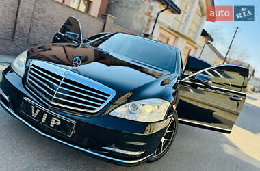 Седан Mercedes-Benz S-Class 2011 в 