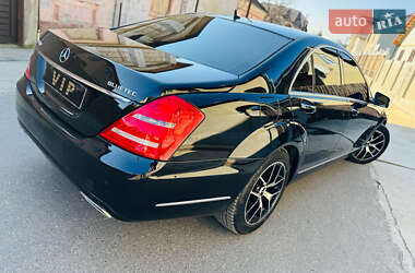 Седан Mercedes-Benz S-Class 2011 в 