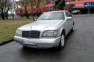 Седан Mercedes-Benz S-Class 1992 в 
