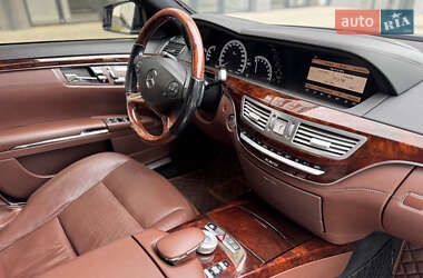 Седан Mercedes-Benz S-Class 2011 в 