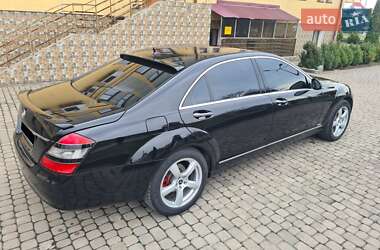 Седан Mercedes-Benz S-Class 2006 в 