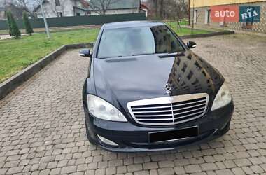 Седан Mercedes-Benz S-Class 2006 в 