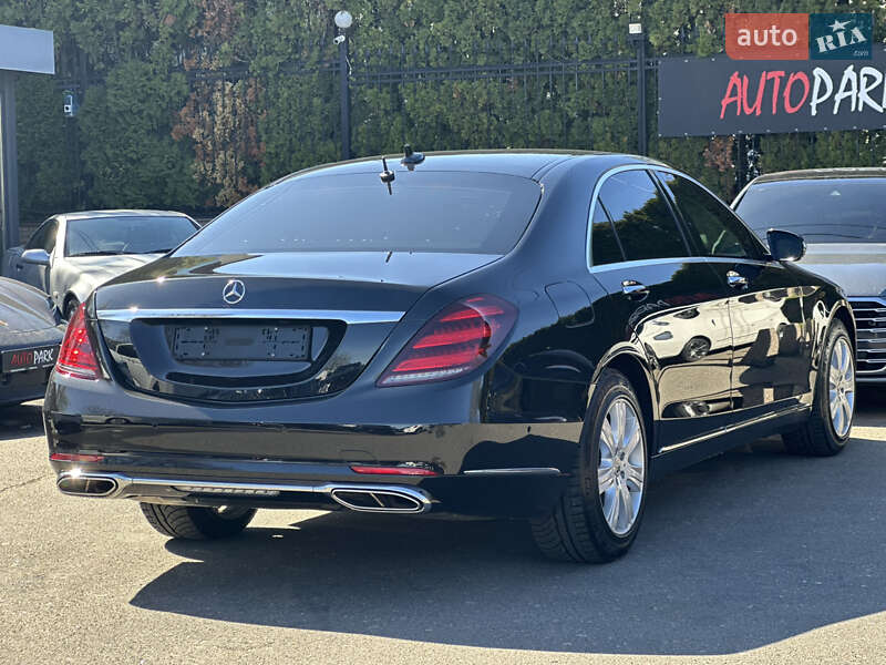 Седан Mercedes-Benz S-Class 2018 в Киеве