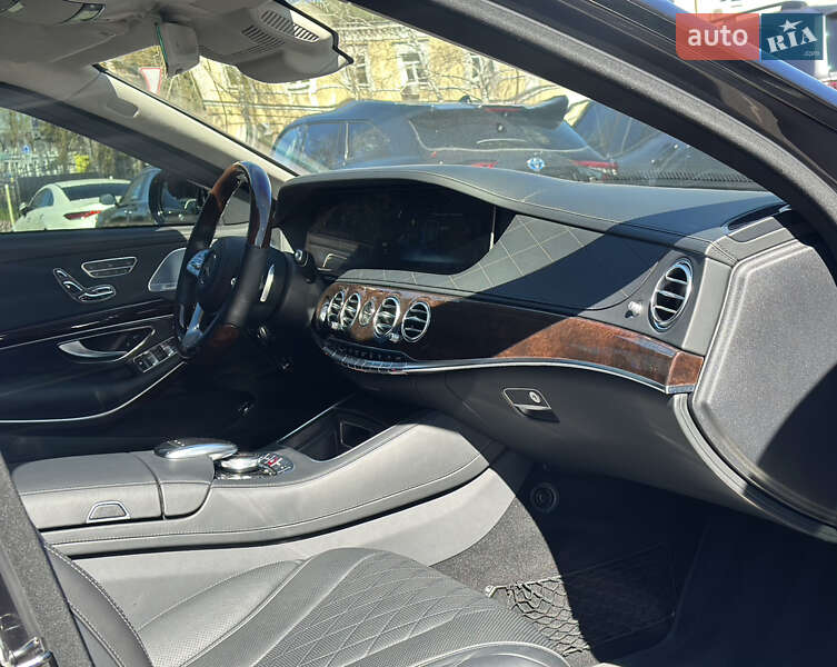 Седан Mercedes-Benz S-Class 2018 в Киеве