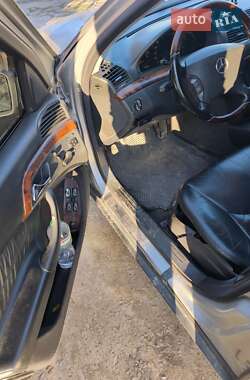 Седан Mercedes-Benz S-Class 2001 в 