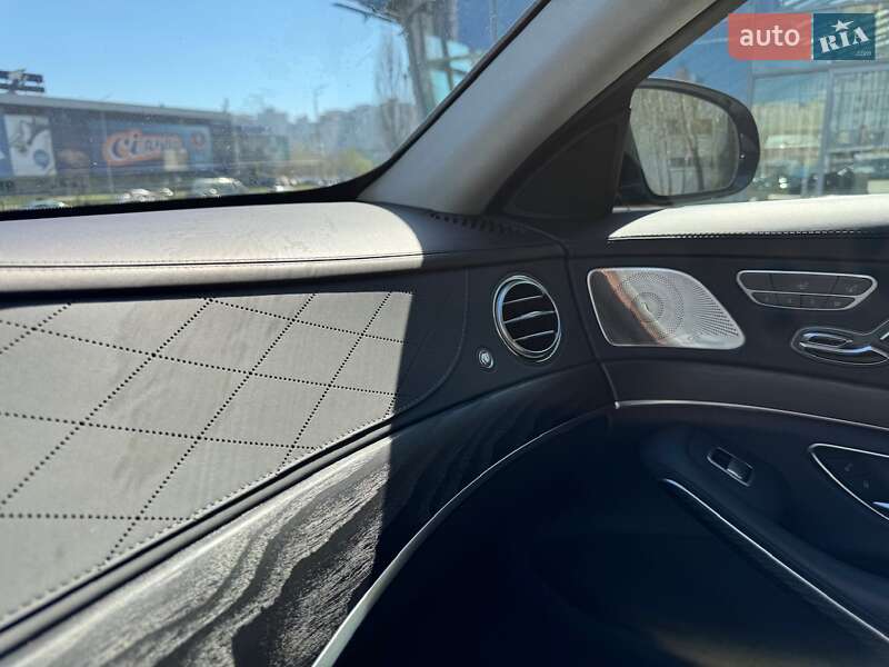 Седан Mercedes-Benz S-Class 2018 в Києві