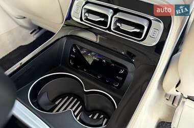 Седан Mercedes-Benz S-Class 2022 в 