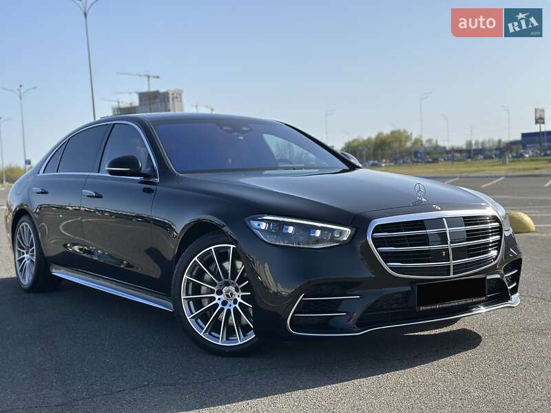 Mercedes-Benz S-Class 2023