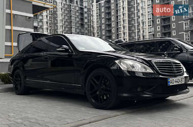 Седан Mercedes-Benz S-Class 2006 в 