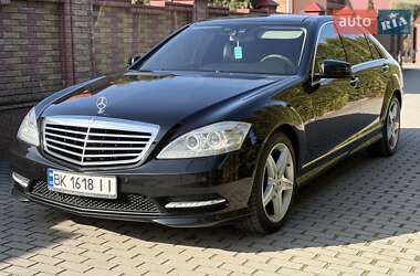 Седан Mercedes-Benz S-Class 2010 в 