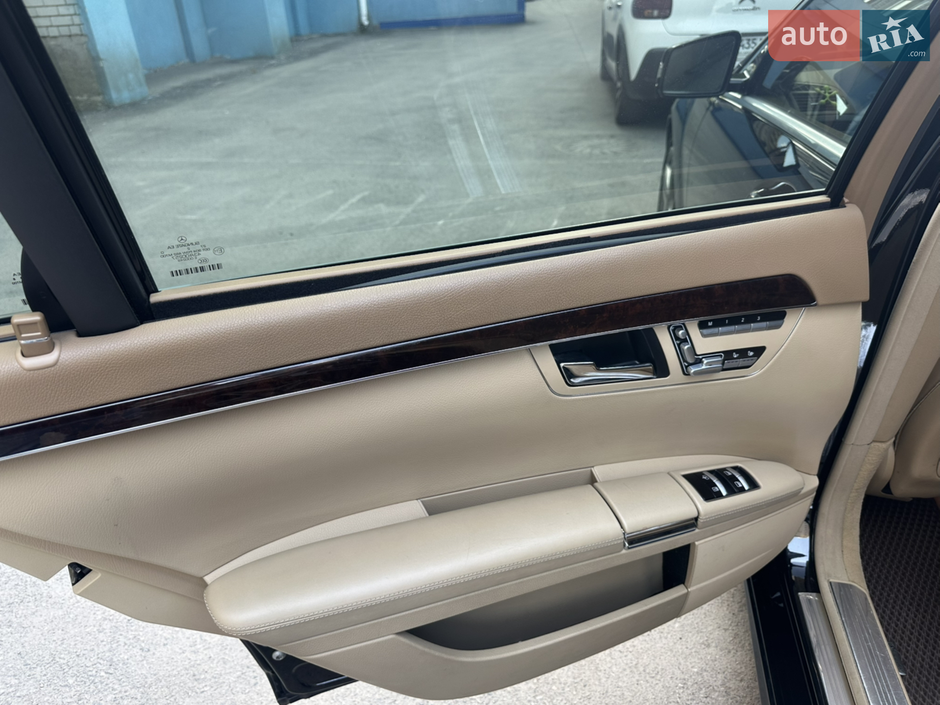 2010 Mercedes-Benz S-klasse - мініатюра 16