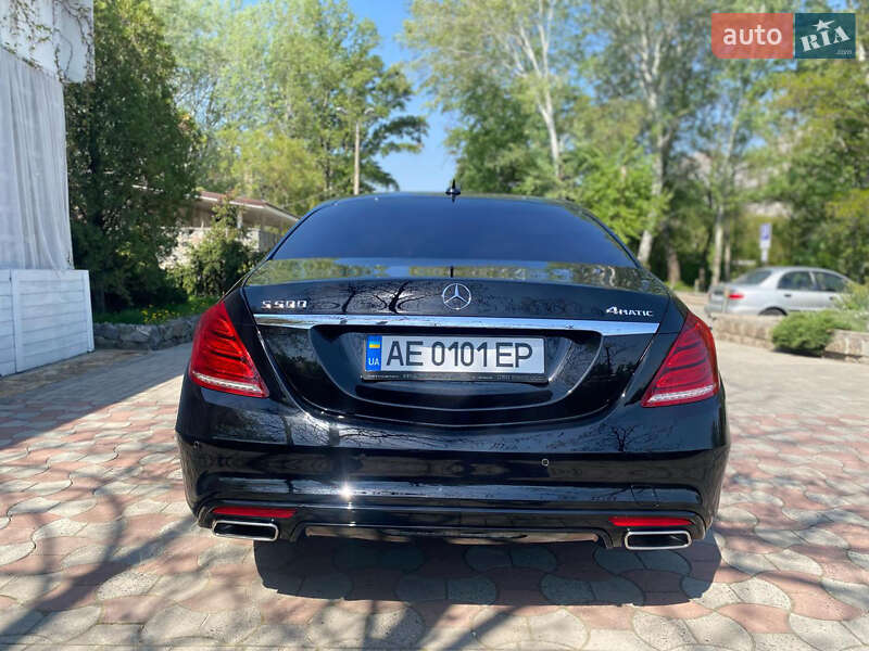 Седан Mercedes-Benz S-Class 2015 в Днепре