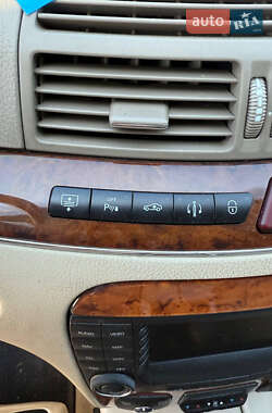 Седан Mercedes-Benz S-Class 2005 в 