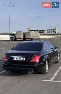 Седан Mercedes-Benz S-Class 2010 в 
