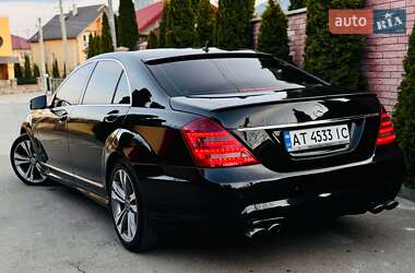 Седан Mercedes-Benz S-Class 2006 в 