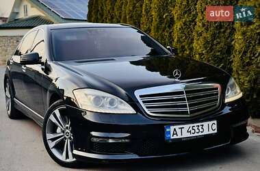 Седан Mercedes-Benz S-Class 2006 в 