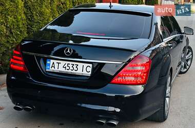 Седан Mercedes-Benz S-Class 2006 в 