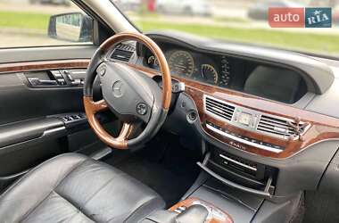 Седан Mercedes-Benz S-Class 2009 в 