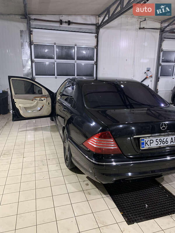Седан Mercedes-Benz S-Class 2002 в Николаеве