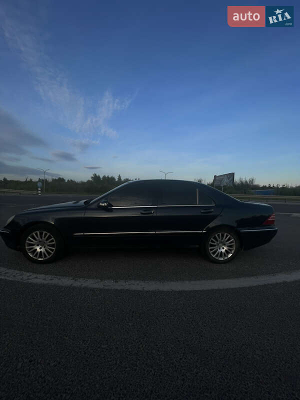 Седан Mercedes-Benz S-Class 2003 в Львове