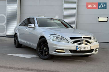 Седан Mercedes-Benz S-Class 2010 в Києві