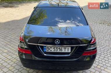 Седан Mercedes-Benz S-Class 2008 в 