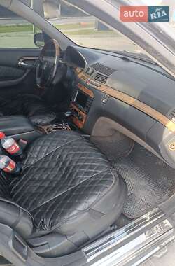 Седан Mercedes-Benz S-Class 2003 в 