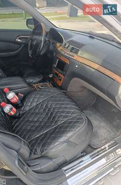 Седан Mercedes-Benz S-Class 2003 в 