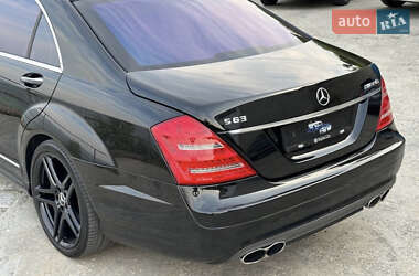 Седан Mercedes-Benz S-Class 2006 в 