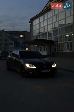Седан Mercedes-Benz S-Class 2006 в 