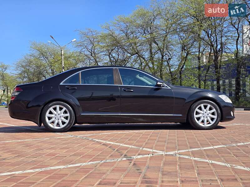 Седан Mercedes-Benz S-Class 2006 в Одесі