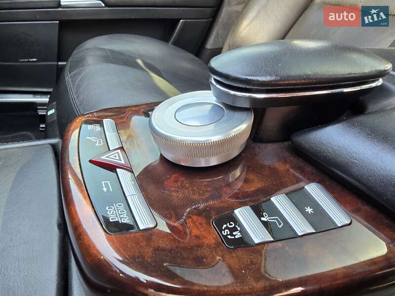 Седан Mercedes-Benz S-Class 2006 в Одесі