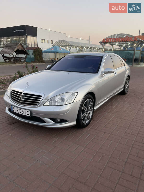 Mercedes-Benz S-Class 2006
