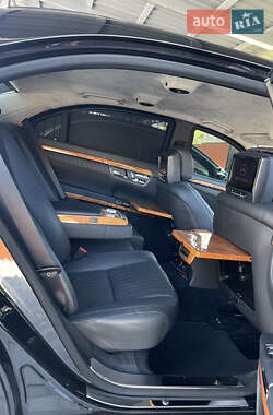 Седан Mercedes-Benz S-Class 2009 в 