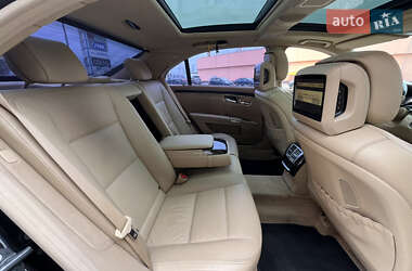 Седан Mercedes-Benz S-Class 2012 в 